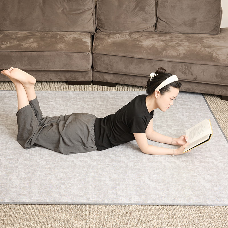 Large-Area Constant-Temperature Heating Floor Mat