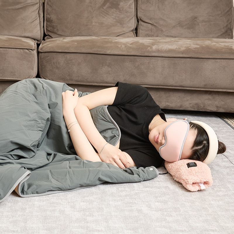 Large-Area Constant-Temperature Heating Floor Mat